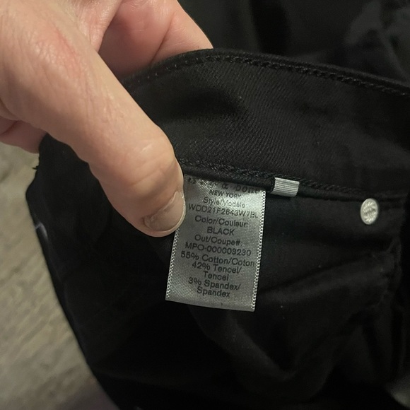 Rag & Bone Dre Low Rise Slim Boyfriend Jeans in Black. - Picture 10 of 10